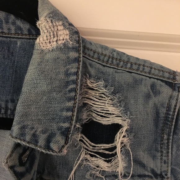 Blank NYC Distressed Jean Jacket | women’s size small - Picture 6 of 11